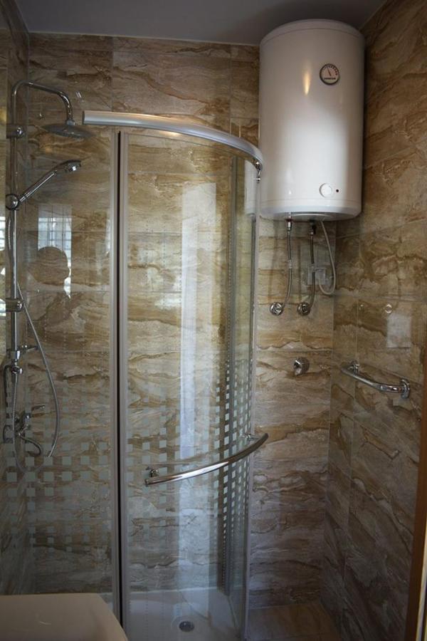 פג Apartmani Celjak מראה חיצוני תמונה