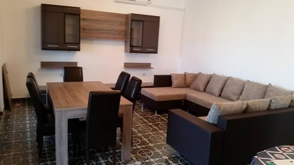 פג Apartmani Celjak מראה חיצוני תמונה