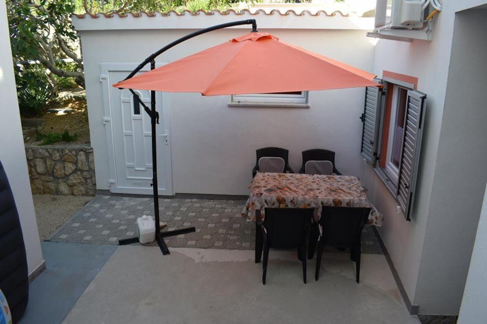 פג Apartmani Celjak מראה חיצוני תמונה